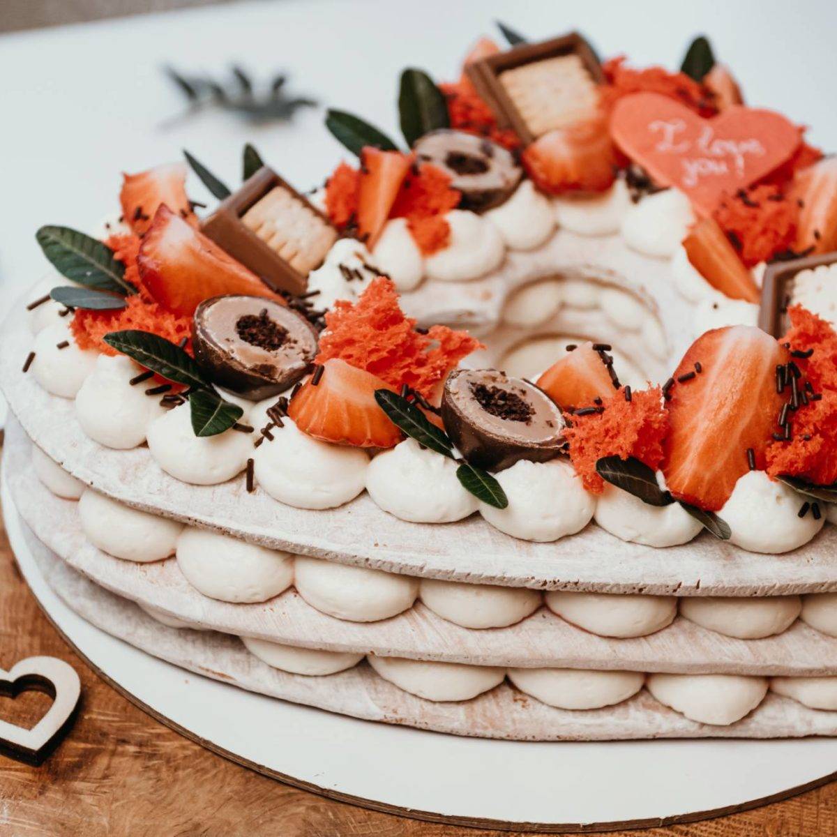 Pourquoi soigner la décoration de ses entremets pour la fête des Mères ? Saint-Louis